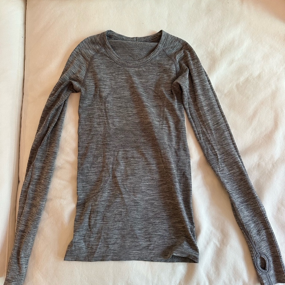 Lulu lemon gray longsleeve